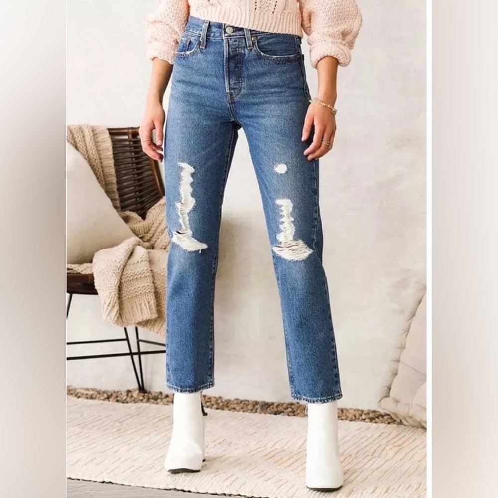 Levi’s Wedgie Straight Oxnard Drive Jeans